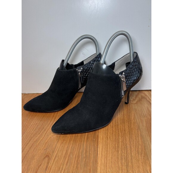 Michael Kors Shoes Womens Size 6.5 Black Suede Snake Ankle Booties Zip - Picture 3 of 11